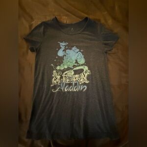 Disney Aladdin tee - Size Juniors Medium
